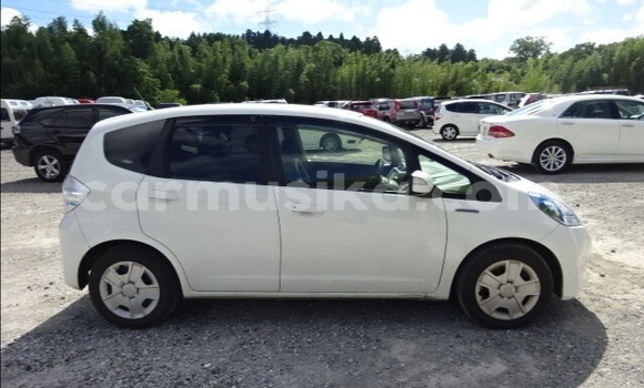 Tenga Tsaru Honda Fit Chena Mota in Beitbridge in Matabeleland South Tenga Tsaru Honda Fit Chena Mota in Beitbridge in Matabeleland South