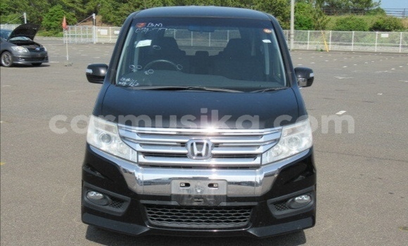 Acheter Occasion Voiture Honda Stepwgn Noir à Beitbridge, Matabeleland South Acheter Occasion Voiture Honda Stepwgn Noir à Beitbridge, Matabeleland South