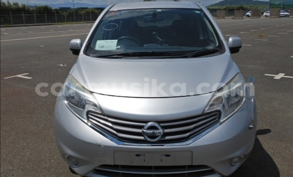 Tenga Tsaru Nissan Note Sirivha Mota in Beitbridge in Matabeleland South Tenga Tsaru Nissan Note Sirivha Mota in Beitbridge in Matabeleland South