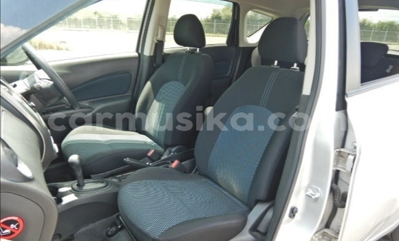 Tenga Tsaru Nissan Note Sirivha Mota in Beitbridge in Matabeleland South Tenga Tsaru Nissan Note Sirivha Mota in Beitbridge in Matabeleland South