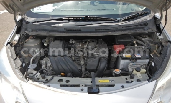 Tenga Tsaru Nissan Note Sirivha Mota in Beitbridge in Matabeleland South Tenga Tsaru Nissan Note Sirivha Mota in Beitbridge in Matabeleland South