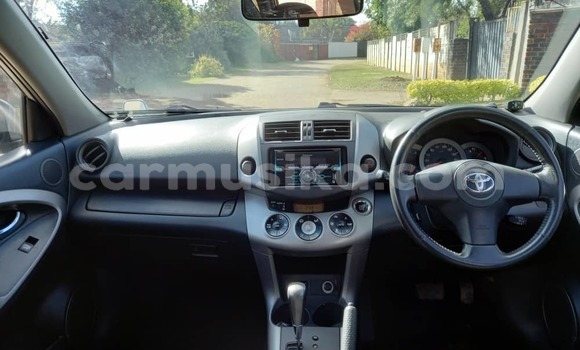 Acheter Occasion Voiture Toyota RAV4 Gris à Harare, Harare Acheter Occasion Voiture Toyota RAV4 Gris à Harare, Harare