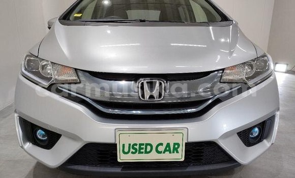 Acheter Occasion Voiture Honda Fit Gris à Beitbridge, Matabeleland South Acheter Occasion Voiture Honda Fit Gris à Beitbridge, Matabeleland South