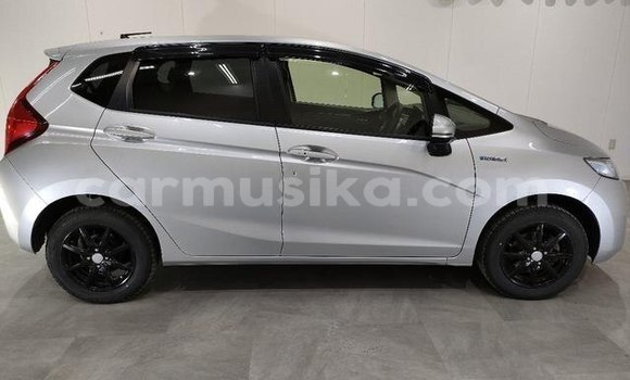 Acheter Occasion Voiture Honda Fit Gris à Beitbridge, Matabeleland South Acheter Occasion Voiture Honda Fit Gris à Beitbridge, Matabeleland South