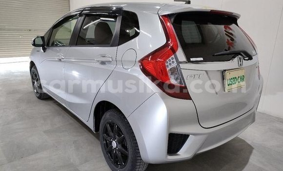 Acheter Occasion Voiture Honda Fit Gris à Beitbridge, Matabeleland South Acheter Occasion Voiture Honda Fit Gris à Beitbridge, Matabeleland South