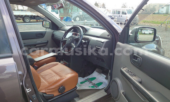 Acheter Occasion Voiture Nissan X–Trail Beige à Beitbridge, Matabeleland South Acheter Occasion Voiture Nissan X–Trail Beige à Beitbridge, Matabeleland South