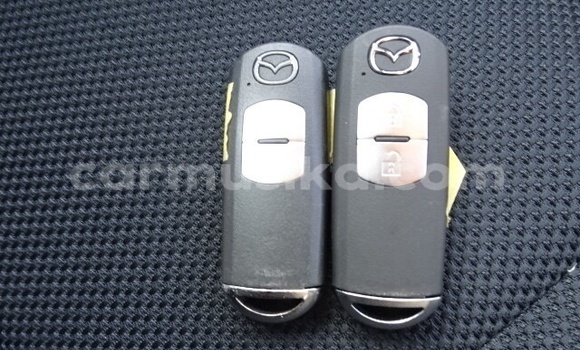 Nunua Ilio tumika Mazda Verisa Nyekundu Gari ndani ya Beitbridge nchini Matabeleland Kusini Nunua Ilio tumika Mazda Verisa Nyekundu Gari ndani ya Beitbridge nchini Matabeleland Kusini