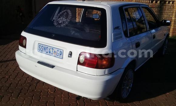 Buy Used Toyota Tacoma White Car in Beitbridge in Matabeleland South Buy Used Toyota Tacoma White Car in Beitbridge in Matabeleland South