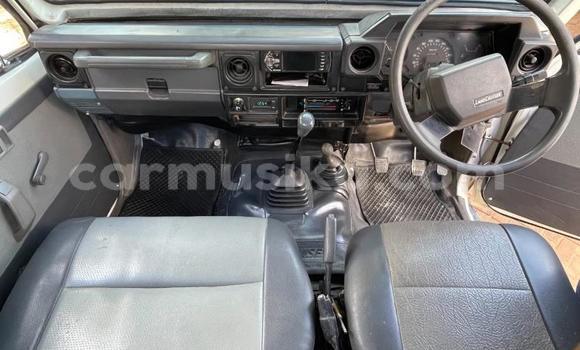 Acheter Occasion Voiture Toyota Land Cruiser Blanc à Beitbridge, Matabeleland South Acheter Occasion Voiture Toyota Land Cruiser Blanc à Beitbridge, Matabeleland South