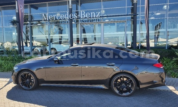 Acheter Occasion Voiture Mercedes-Benz CLS250 Noir à Beitbridge, Matabeleland South Acheter Occasion Voiture Mercedes-Benz CLS250 Noir à Beitbridge, Matabeleland South