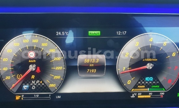 Acheter Occasion Voiture Mercedes-Benz CLS250 Noir à Beitbridge, Matabeleland South Acheter Occasion Voiture Mercedes-Benz CLS250 Noir à Beitbridge, Matabeleland South