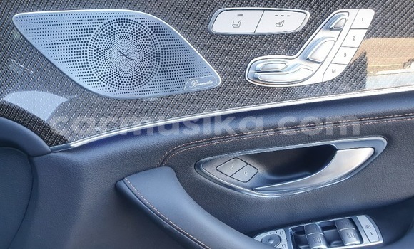 Acheter Occasion Voiture Mercedes-Benz CLS250 Noir à Beitbridge, Matabeleland South Acheter Occasion Voiture Mercedes-Benz CLS250 Noir à Beitbridge, Matabeleland South