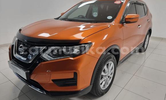 Acheter Occasion Voiture Nissan X–Trail Beige à Beitbridge, Matabeleland South