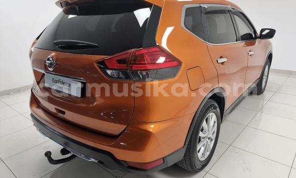Nunua Ilio tumika Nissan X–Trail Beige Gari ndani ya Beitbridge nchini Matabeleland Kusini Nunua Ilio tumika Nissan X–Trail Beige Gari ndani ya Beitbridge nchini Matabeleland Kusini
