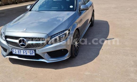 Buy Used Mercedes‒Benz C–Class Silver Car in Beitbridge in Matabeleland South Buy Used Mercedes‒Benz C–Class Silver Car in Beitbridge in Matabeleland South