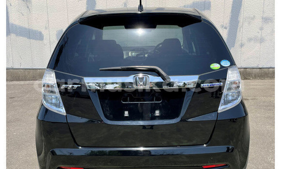 Buy Used Honda Fit Black Car in Beitbridge in Matabeleland South Buy Used Honda Fit Black Car in Beitbridge in Matabeleland South