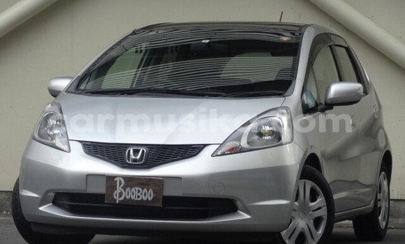 Acheter Occasion Voiture Honda Fit Gris à Beitbridge, Matabeleland South Acheter Occasion Voiture Honda Fit Gris à Beitbridge, Matabeleland South