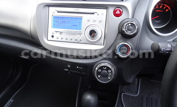 Acheter Occasion Voiture Honda Fit Gris à Beitbridge, Matabeleland South Acheter Occasion Voiture Honda Fit Gris à Beitbridge, Matabeleland South