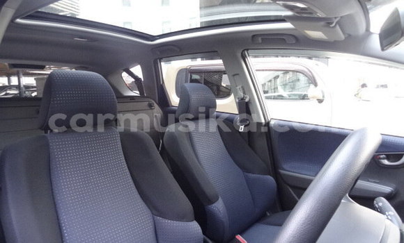 Acheter Occasion Voiture Honda Fit Gris à Beitbridge, Matabeleland South Acheter Occasion Voiture Honda Fit Gris à Beitbridge, Matabeleland South