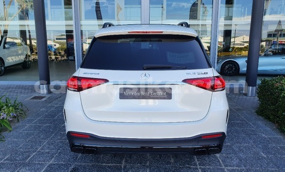 Acheter Occasion Voiture Mercedes-Benz E-Classe Blanc à Beitbridge, Matabeleland South