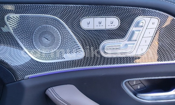 Acheter Occasion Voiture Mercedes-Benz E-Classe Blanc à Beitbridge, Matabeleland South Acheter Occasion Voiture Mercedes-Benz E-Classe Blanc à Beitbridge, Matabeleland South