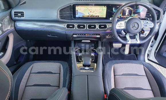 Acheter Occasion Voiture Mercedes-Benz E-Classe Blanc à Beitbridge, Matabeleland South Acheter Occasion Voiture Mercedes-Benz E-Classe Blanc à Beitbridge, Matabeleland South