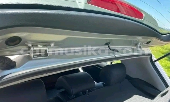 Buy Used Toyota Runx Silver Car in Beitbridge in Matabeleland South Buy Used Toyota Runx Silver Car in Beitbridge in Matabeleland South