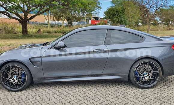 Acheter Occasion Voiture BMW M4 Gris à Beitbridge, Matabeleland South Acheter Occasion Voiture BMW M4 Gris à Beitbridge, Matabeleland South