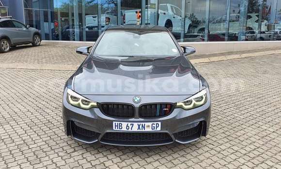 Acheter Occasion Voiture BMW M4 Gris à Beitbridge, Matabeleland South Acheter Occasion Voiture BMW M4 Gris à Beitbridge, Matabeleland South