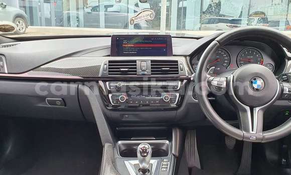 Acheter Occasion Voiture BMW M4 Gris à Beitbridge, Matabeleland South Acheter Occasion Voiture BMW M4 Gris à Beitbridge, Matabeleland South