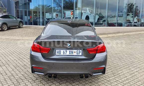 Acheter Occasion Voiture BMW M4 Gris à Beitbridge, Matabeleland South Acheter Occasion Voiture BMW M4 Gris à Beitbridge, Matabeleland South