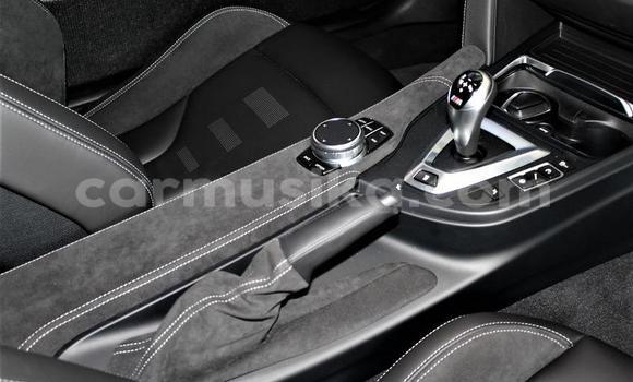 Acheter Occasion Voiture BMW M4 Bleu à Beitbridge, Matabeleland South Acheter Occasion Voiture BMW M4 Bleu à Beitbridge, Matabeleland South