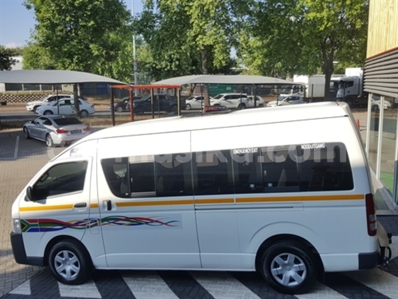 Big with watermark toyota hiace matabeleland south beitbridge 30231