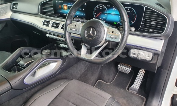 Acheter Occasion Voiture Mercedes-Benz CLS250 Blanc à Beitbridge, Matabeleland South Acheter Occasion Voiture Mercedes-Benz CLS250 Blanc à Beitbridge, Matabeleland South