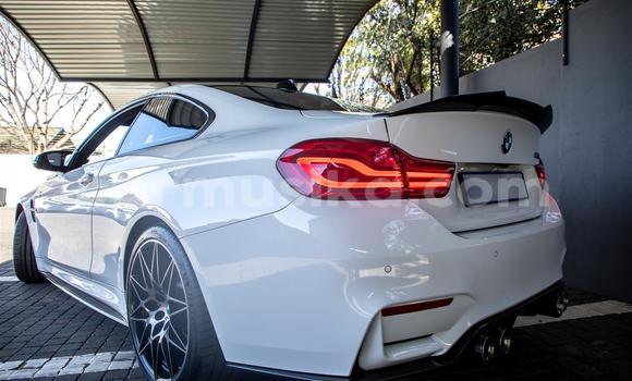 Tenga Tsaru BMW M4 Chena Mota in Beitbridge in Matabeleland South Tenga Tsaru BMW M4 Chena Mota in Beitbridge in Matabeleland South