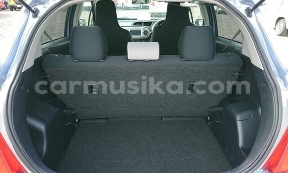 Nunua Ilio tumika Toyota Vitz Bluu Gari ndani ya Beitbridge nchini Matabeleland Kusini Nunua Ilio tumika Toyota Vitz Bluu Gari ndani ya Beitbridge nchini Matabeleland Kusini