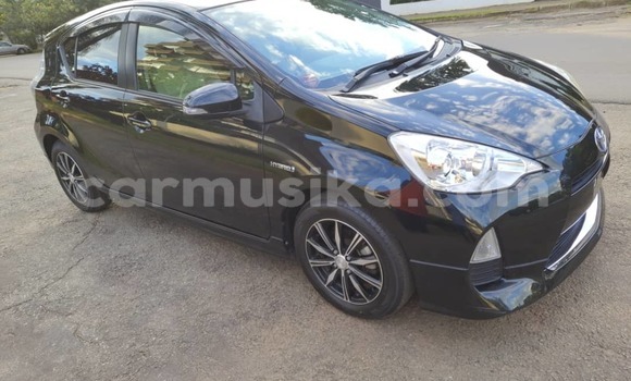 Buy Import Toyota Aqua Black Car in Harare in Harare Buy Import Toyota Aqua Black Car in Harare in Harare