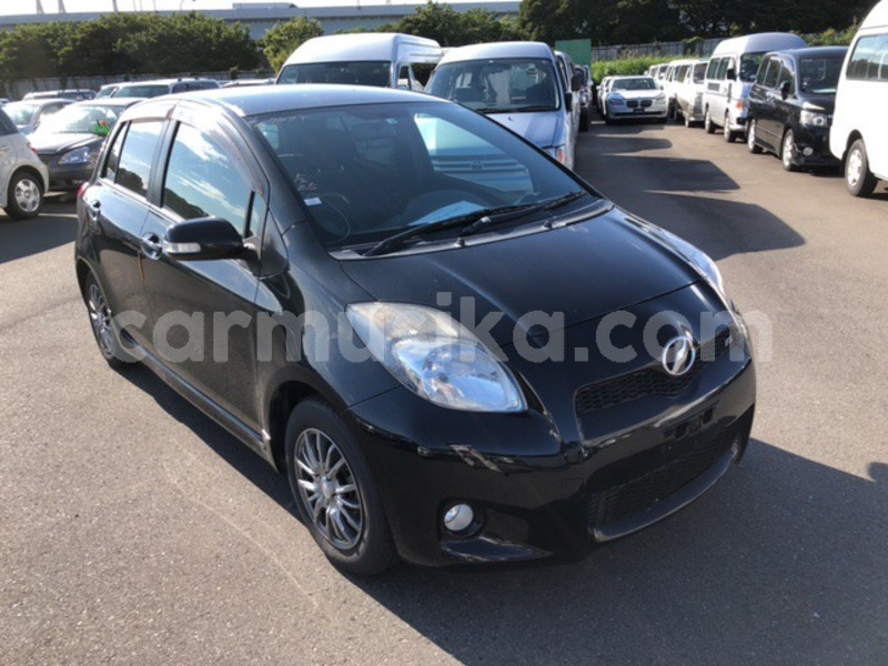 Big with watermark toyota vitz matabeleland south beitbridge 30260