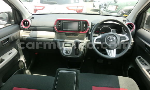 Buy Used Toyota Passo Silver Car in Beitbridge in Matabeleland South Buy Used Toyota Passo Silver Car in Beitbridge in Matabeleland South