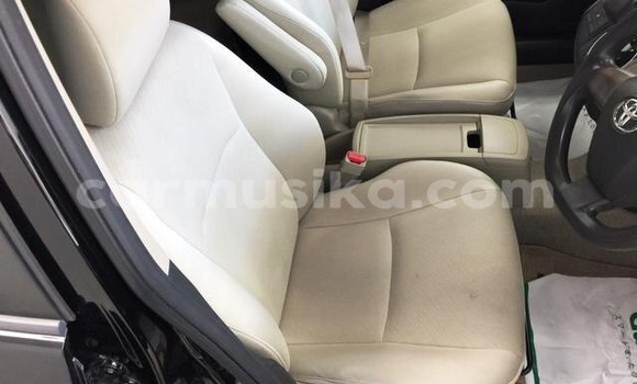 Acheter Occasion Voiture Toyota Wish Noir à Beitbridge, Matabeleland South Acheter Occasion Voiture Toyota Wish Noir à Beitbridge, Matabeleland South