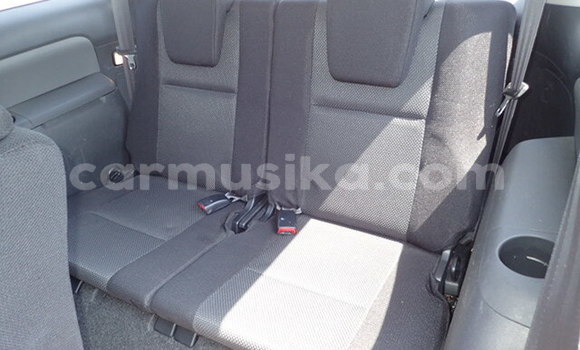 Nunua Ilio tumika Toyota Wish Bluu Gari ndani ya Beitbridge nchini Matabeleland Kusini Nunua Ilio tumika Toyota Wish Bluu Gari ndani ya Beitbridge nchini Matabeleland Kusini