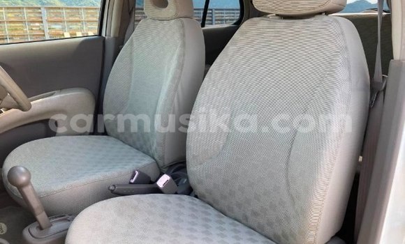 Buy Used Nissan March White Car in Beitbridge in Matabeleland South Buy Used Nissan March White Car in Beitbridge in Matabeleland South