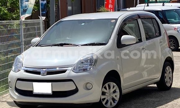 Nunua Ilio tumika Toyota Passo Beige Gari ndani ya Beitbridge nchini Matabeleland Kusini Nunua Ilio tumika Toyota Passo Beige Gari ndani ya Beitbridge nchini Matabeleland Kusini