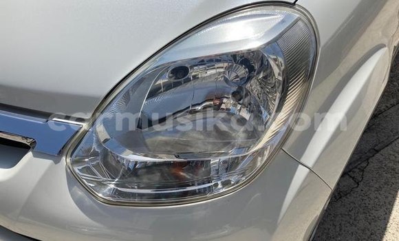 Nunua Ilio tumika Toyota Passo Beige Gari ndani ya Beitbridge nchini Matabeleland Kusini Nunua Ilio tumika Toyota Passo Beige Gari ndani ya Beitbridge nchini Matabeleland Kusini