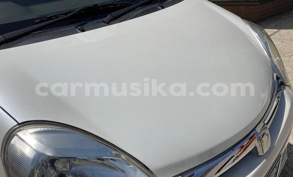 Nunua Ilio tumika Toyota Passo Beige Gari ndani ya Beitbridge nchini Matabeleland Kusini Nunua Ilio tumika Toyota Passo Beige Gari ndani ya Beitbridge nchini Matabeleland Kusini