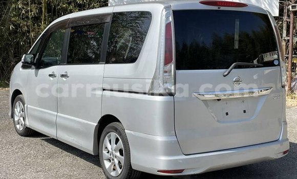 Acheter Occasion Voiture Nissan Serena Gris à Beitbridge, Matabeleland South Acheter Occasion Voiture Nissan Serena Gris à Beitbridge, Matabeleland South