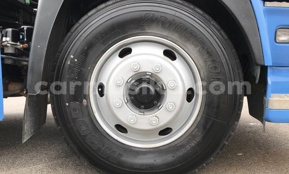 Acheter Occasion Utilitaire Nissan UD Bleu à Beitbridge, Matabeleland South Acheter Occasion Utilitaire Nissan UD Bleu à Beitbridge, Matabeleland South