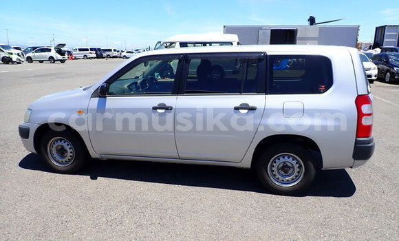 Acheter Occasion Voiture Toyota Succeed Gris à Beitbridge, Matabeleland South Acheter Occasion Voiture Toyota Succeed Gris à Beitbridge, Matabeleland South