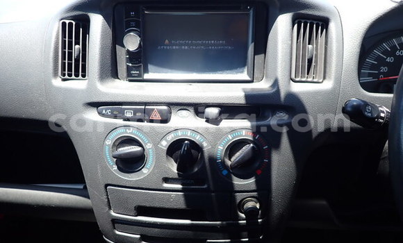 Acheter Occasion Voiture Toyota Succeed Gris à Beitbridge, Matabeleland South Acheter Occasion Voiture Toyota Succeed Gris à Beitbridge, Matabeleland South