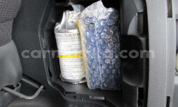 Nunua Ilio tumika Honda Fit Nyeupe Gari ndani ya Beitbridge nchini Matabeleland Kusini Nunua Ilio tumika Honda Fit Nyeupe Gari ndani ya Beitbridge nchini Matabeleland Kusini